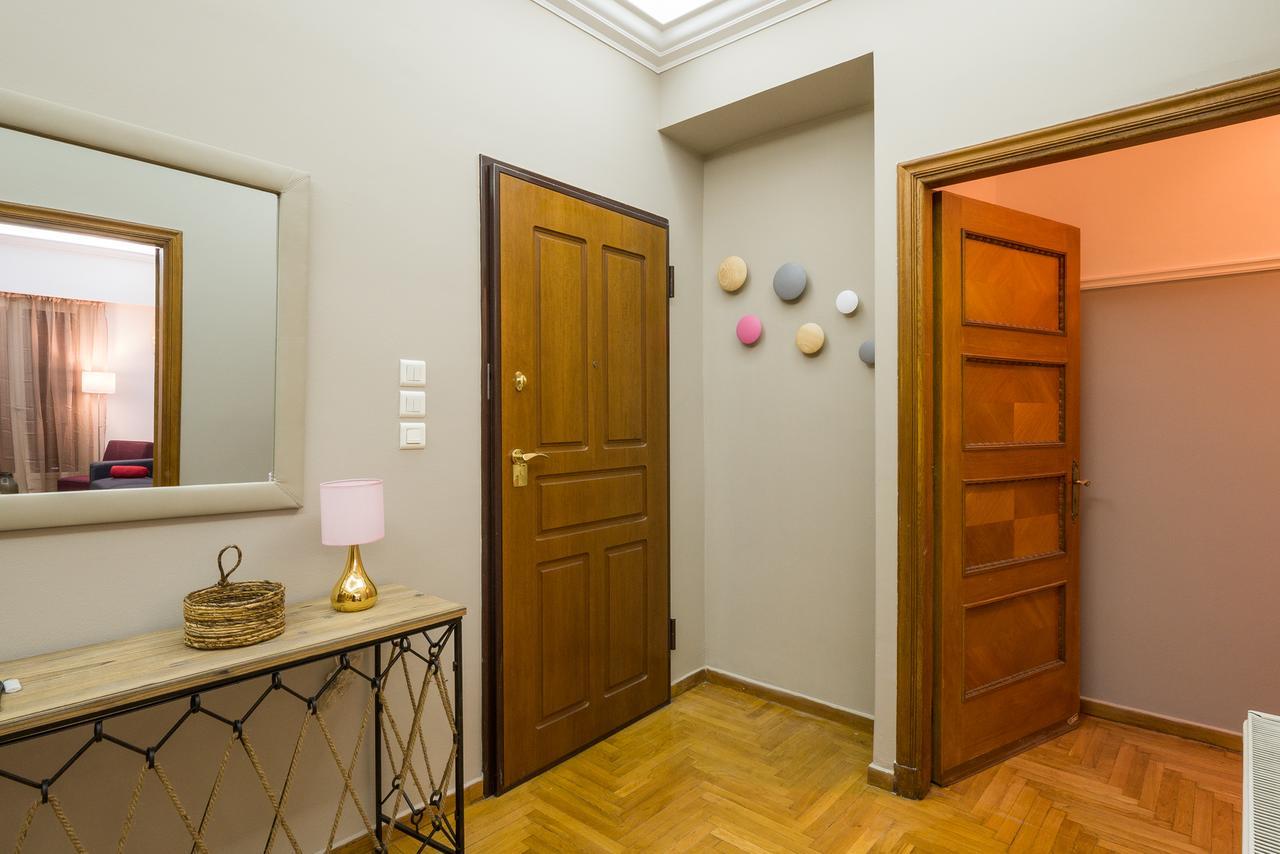 Capricorn - Luxurious Apartment In Kolonaki Афины Экстерьер фото